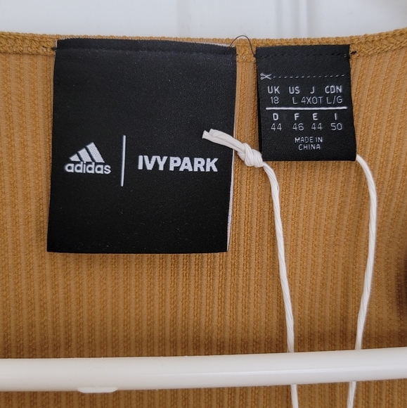 Ivy Park Drip 2 Circular Knit Crop Top - Picture 4 of 4